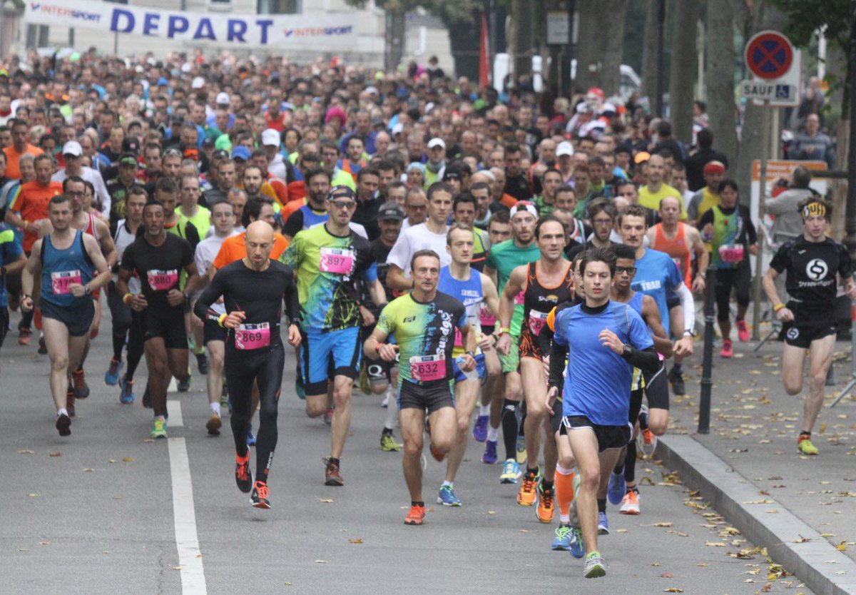 lalsace's tweet photo. #Athlétisme #GMTU Le Grand trail urbain de Mulhouse en image http://t.co/OR3fUQuswE http://t.co/WeKx9AaP69