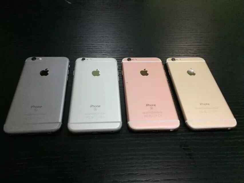 Ze_yang's tweet image. This household is ballin'. Somehow we got the full iPhone color set