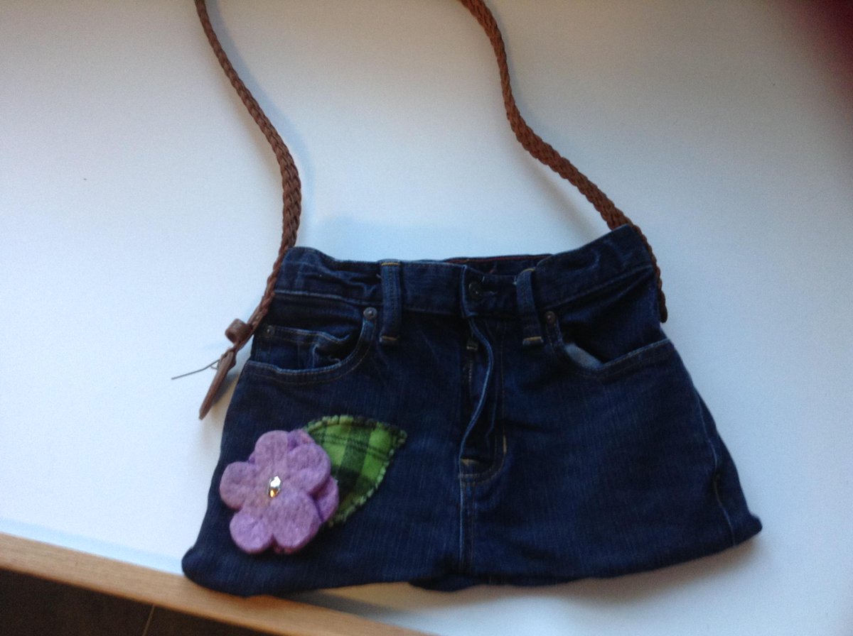 bornagainpurses tweet picture