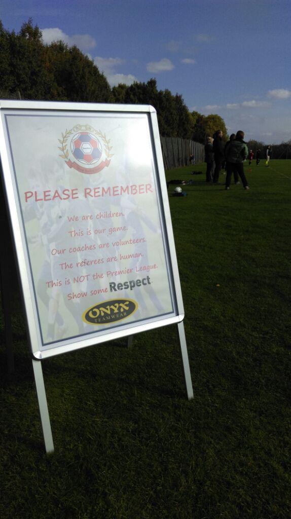 NorthgateOFC's tweet photo. U12s are #syso for #respect 2015-16 in their game v Colsterworth http://t.co/MyeE0KUnwX