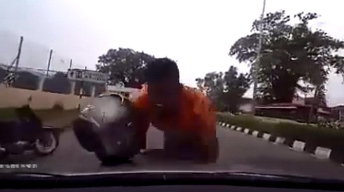 Embedded image permalink