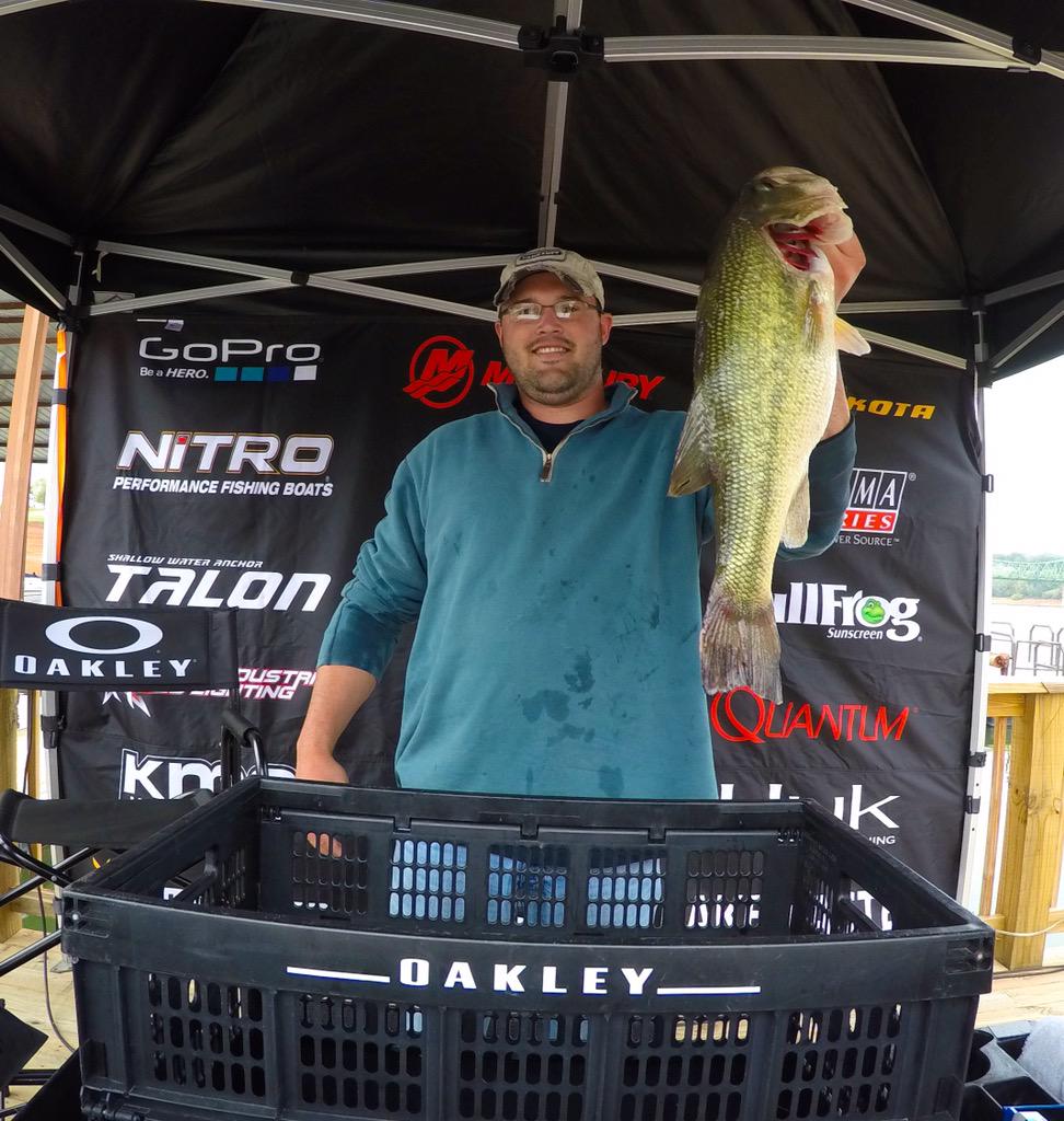 oakley big bass tour 2015