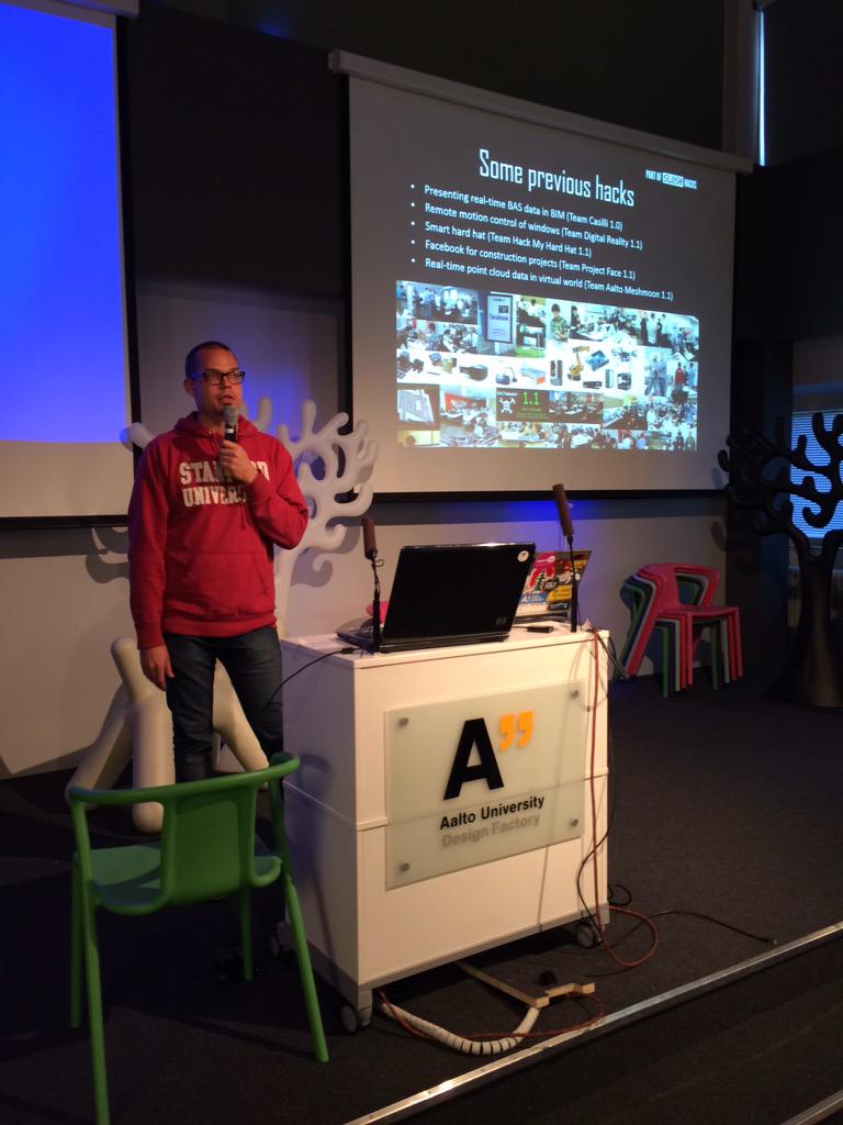 os_gary's tweet photo. @tembus is telling about #AECHackathon at #3dcityhack http://t.co/ZXW56DPDoJ