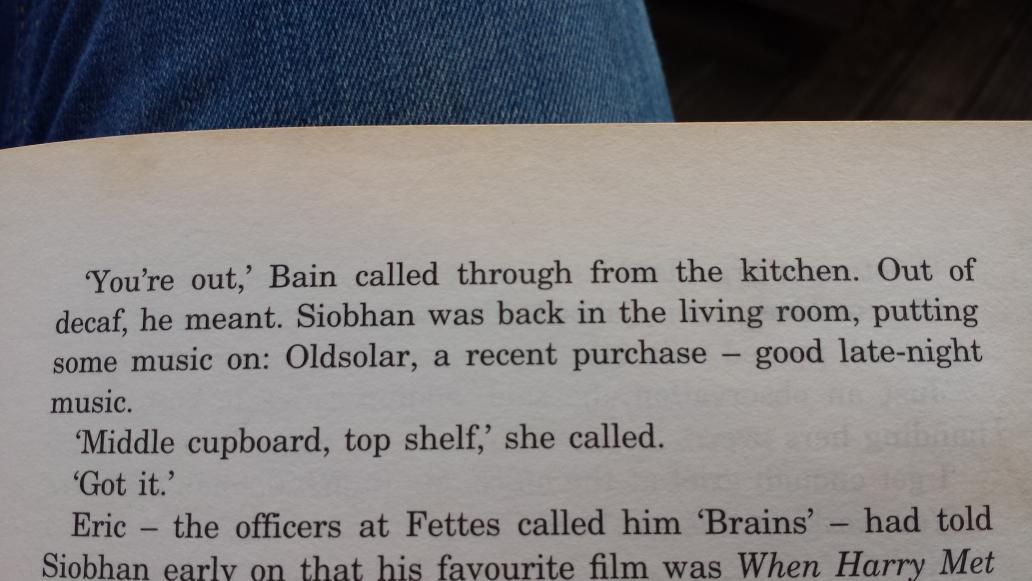 vbrich's tweet photo. @calamateur reading Rebus #oldsolar http://t.co/D79OZiXdl8