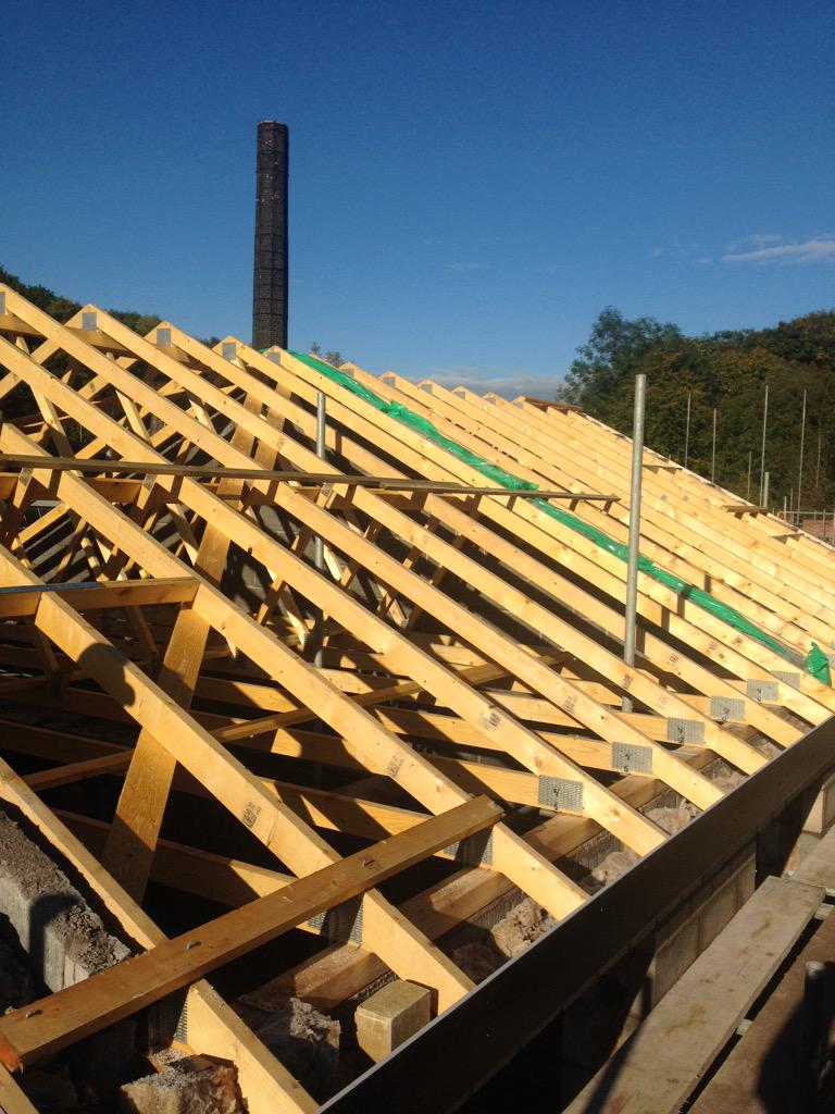 Roofs going on new housing development at #Delph #saddleworth. Like it please RT it #architecture #saddleworthhour
