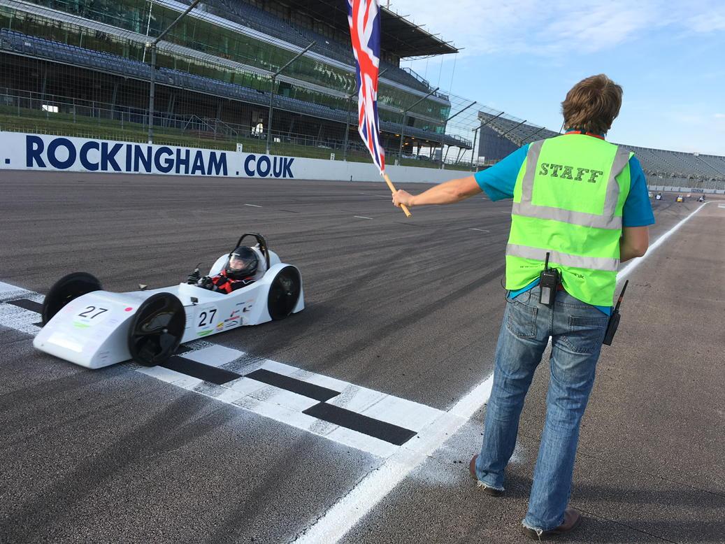 JasonBradbury's tweet photo. At @Greenpowertrust final - one of the best STEM events kids can do in the UK. Go go UK Young engineers &amp; racers! http://t.co/k3KeKcRWui