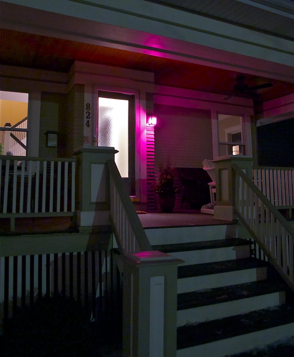 GetYourMoodOn's tweet photo. We are donating $0.25 of our #Sassy pink mood-lite to @BeBrightPink during Oct! #brightenourworld #AvailableAtLowes http://t.co/cGIbNt7O9M