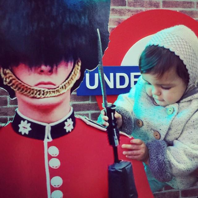 yopp_and's tweet image. All You NeEd Is LoVe!! #andorrashoppingfestival #LondonGo #andorramola #fashion #london #beatles #blanca #baby #bla…