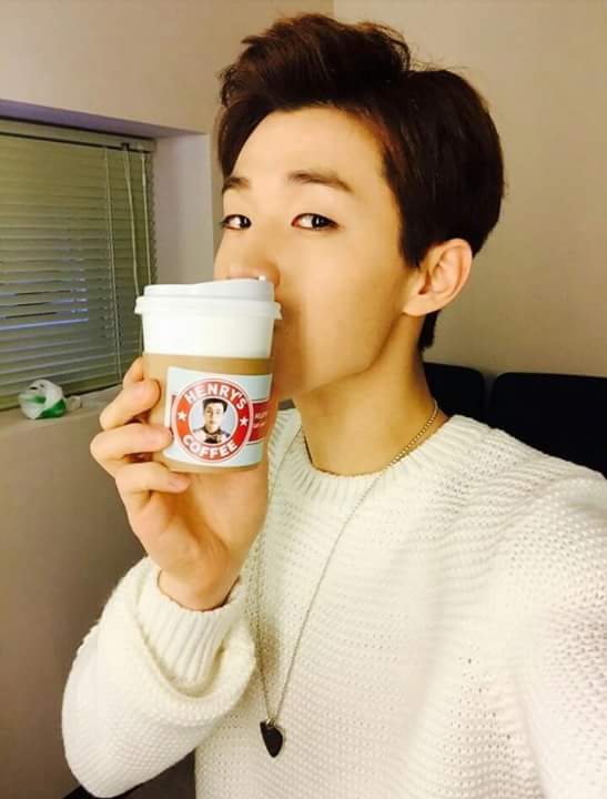 Happy birthday my Mochi Henry Lau good bless you in the world we love you 
