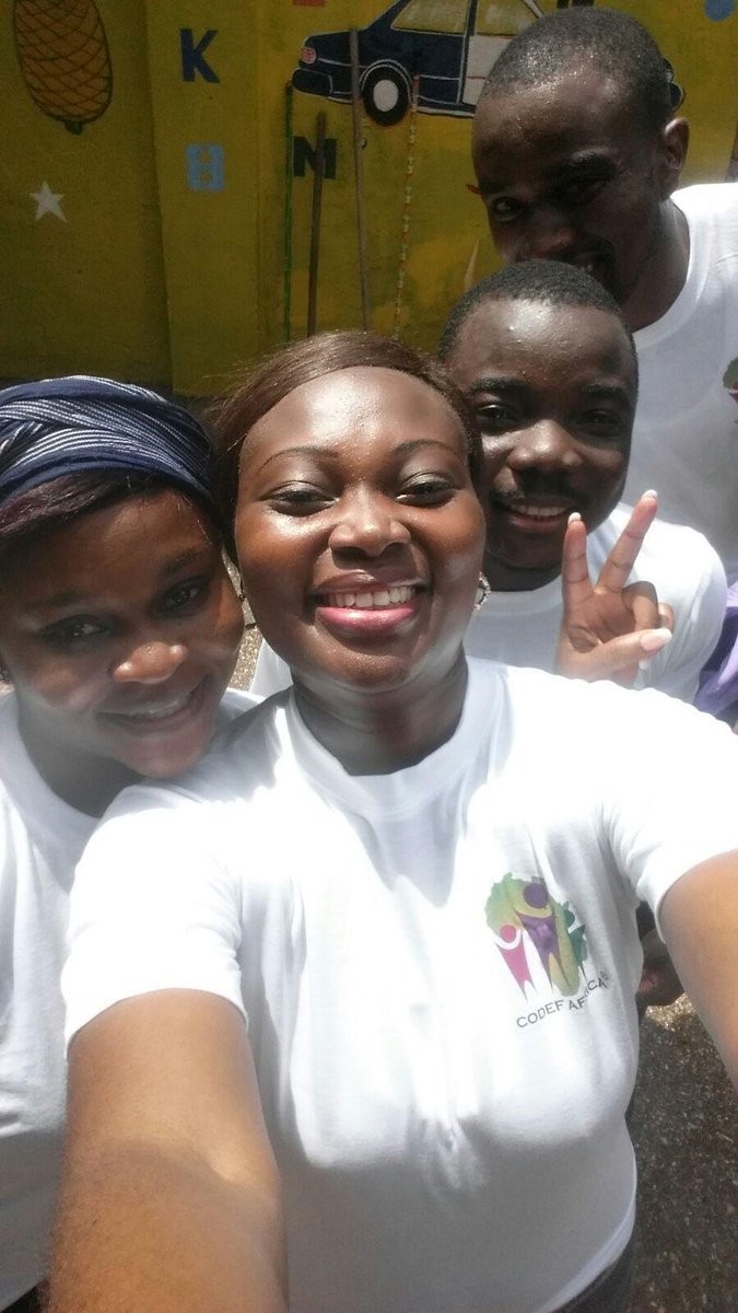 codefafrica's tweet photo. CODEF AFRICA @codefafrica #Donation #CleanUpExercise #MentalHealthWeek2015 #MentalHealthDay #AccraPsychiatricHospital http://t.co/HHBZ9WzefI