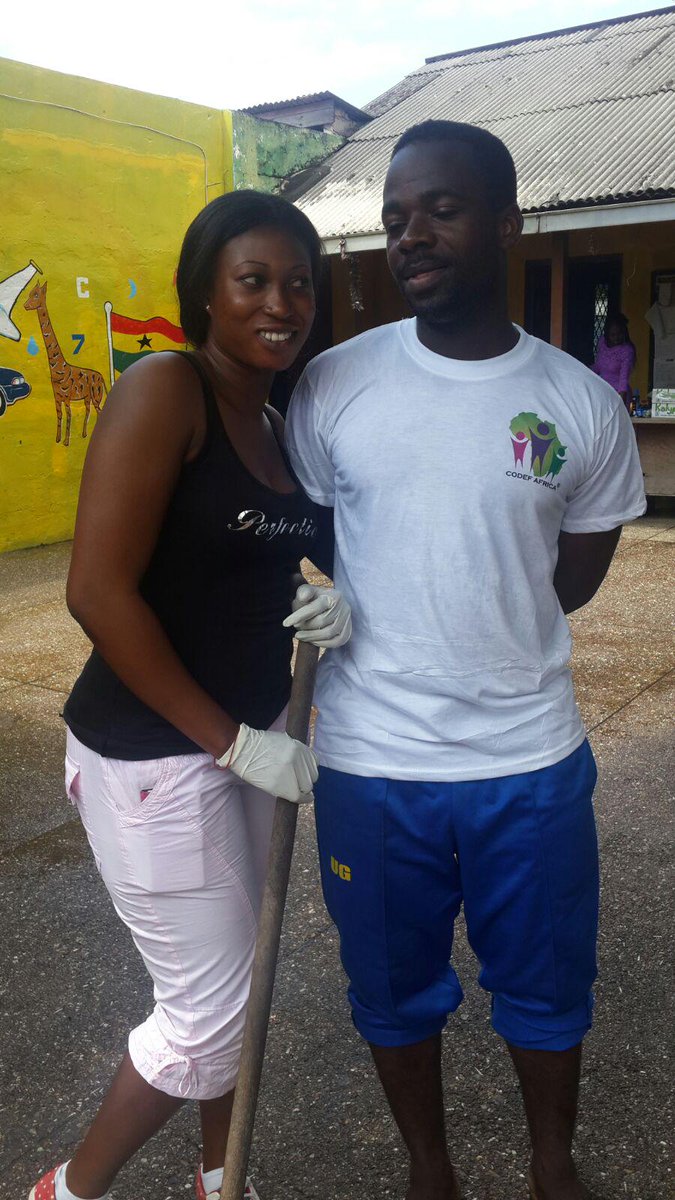 codefafrica's tweet photo. CODEF AFRICA @codefafrica #Donation #CleanUpExercise #MentalHealthWeek2015 #MentalHealthDay #AccraPsychiatricHospital http://t.co/f9wZVIbImw