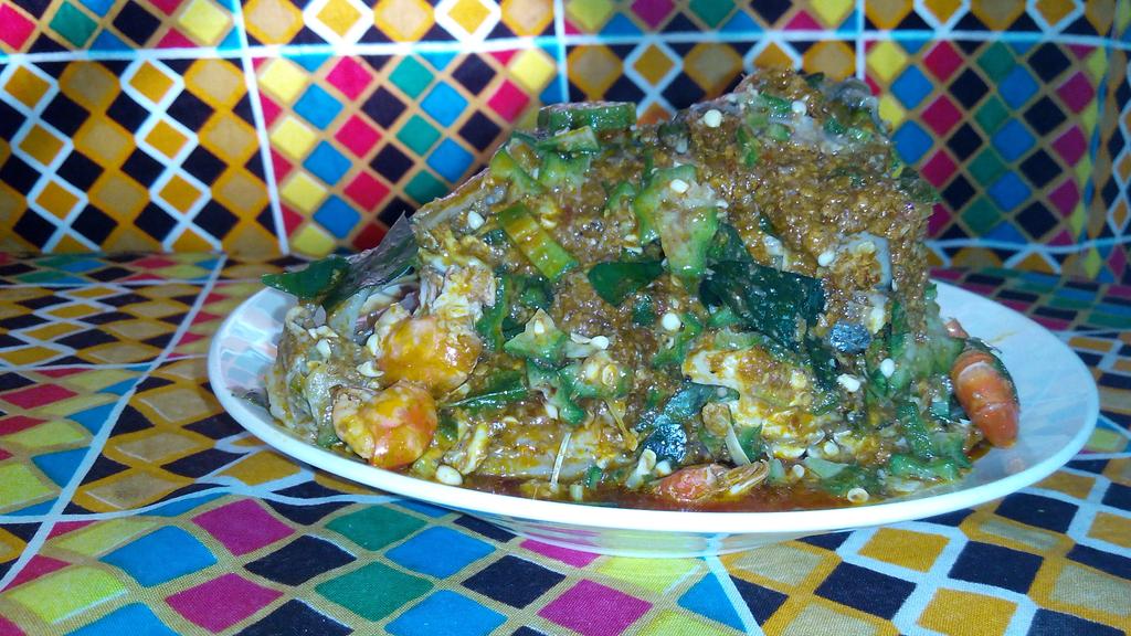 Queenieez R&B tweet media