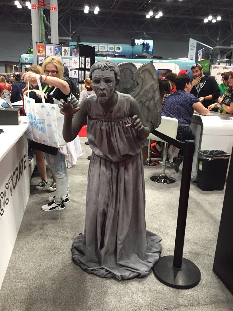 Don't blink! This Weeping Angel cosplayer is too good to miss! #NYCC #WeepingAngel #DoctorWho <a href="/bbcdoctorwho/">Doctor Who</a>