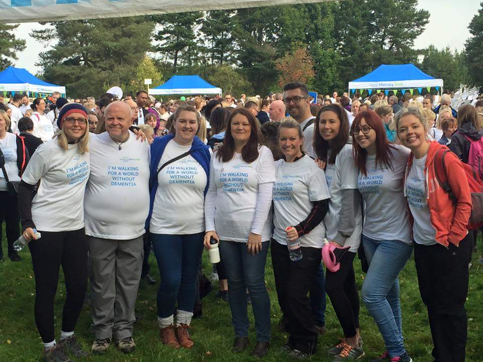Alliedlnd's tweet photo. @alzheimerssoc #alliedlnd @lynds4783 @SpruceNatalie Great morning walk for a great cause! http://t.co/Z6kscrqVzK
