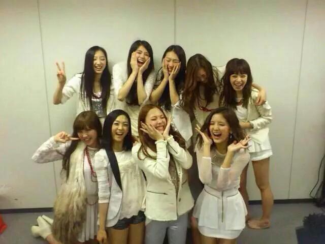 Reina12W's tweet photo. Flower4周年おめでとう❤
6人なっちゃったけどこれからも頑張ってね♡
大好き◎💕💕💕💕💕 http://t.co/naiXSC7jNW