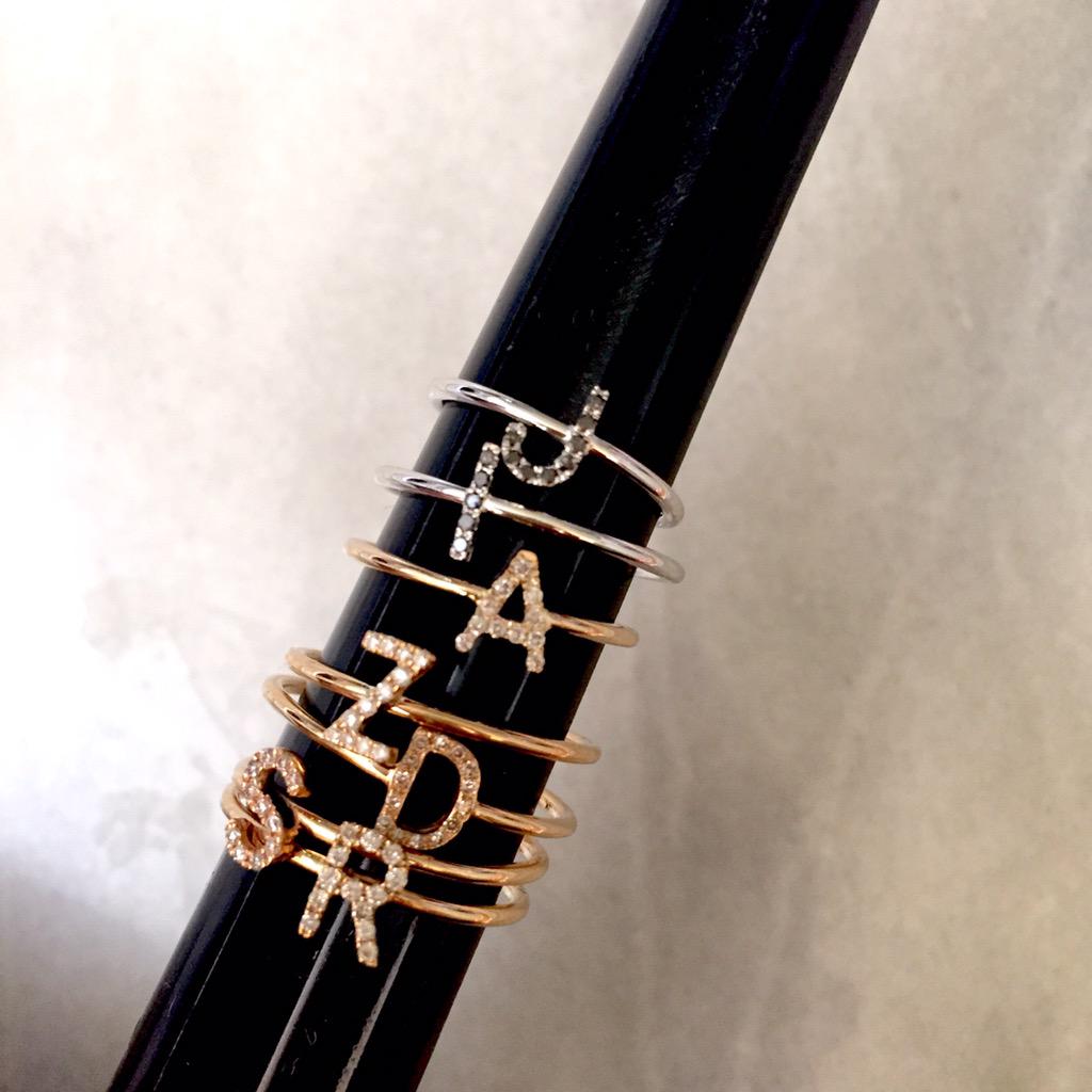 Zoelevjewelry's tweet photo. Stack em' up👊 #diamondinitials #blackdiamonds #whitediamonds #LettersbyZoe http://t.co/7mNG2p1Pvh