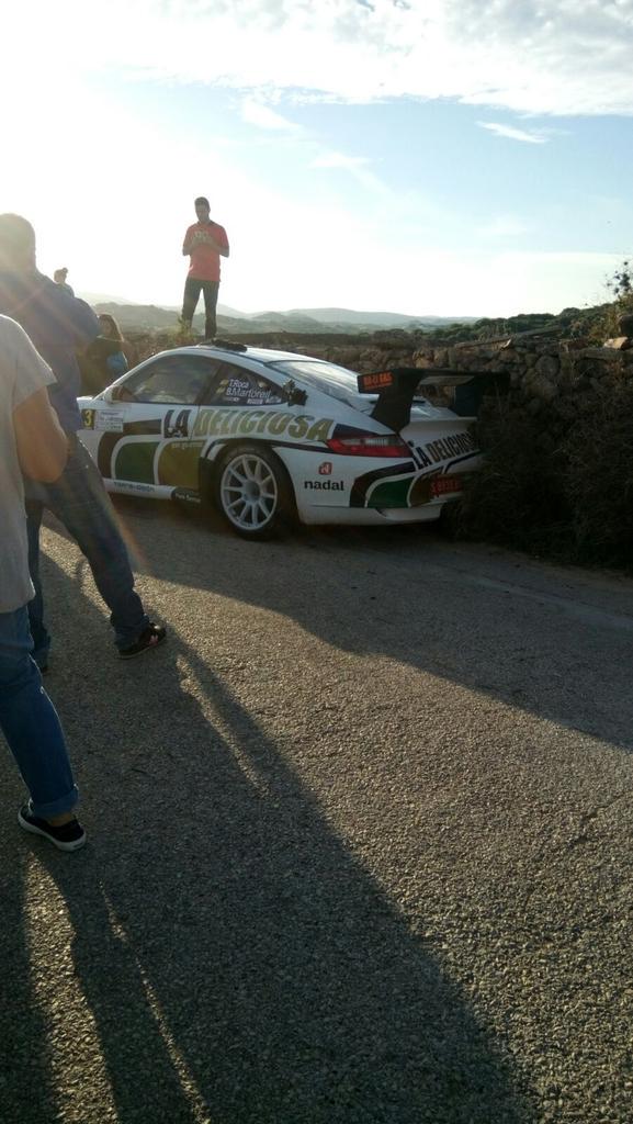 MallorcaRallye's tweet photo. Más fotos del Porsche #RSMenorca http://t.co/56aVwimn0V