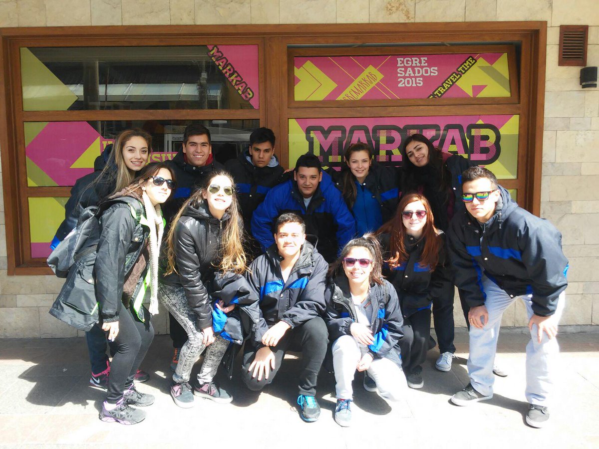 incaminatomarti's tweet photo. Patagones en Bariloche!!!! #LaBandaDelTeke @markaboficialok http://t.co/KjpXmU7sMh