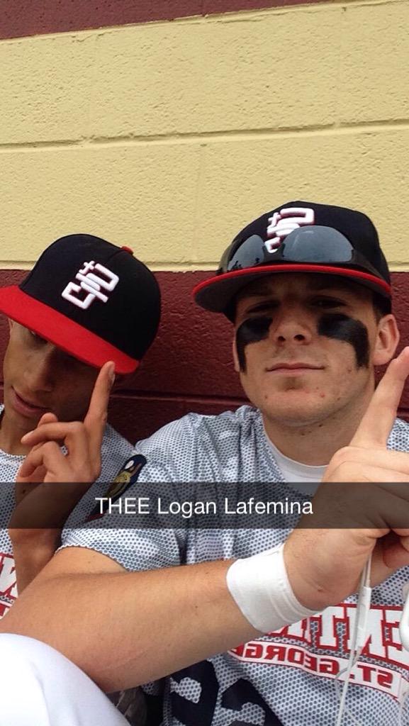 Happy birthday Robinson Cano      love you homie 