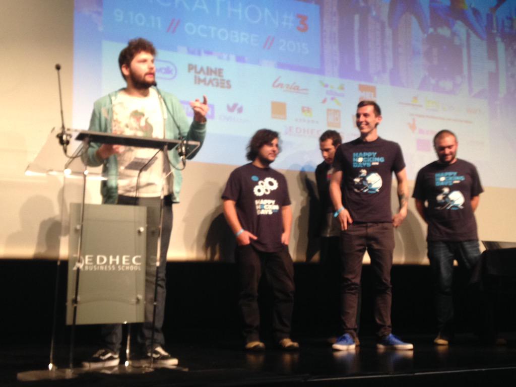 HappyHackingD's tweet image. Le prix du meilleur graphisme : My T-Rex! Dinosaures rules! #hackathon #Innoweek15 #HHD2015