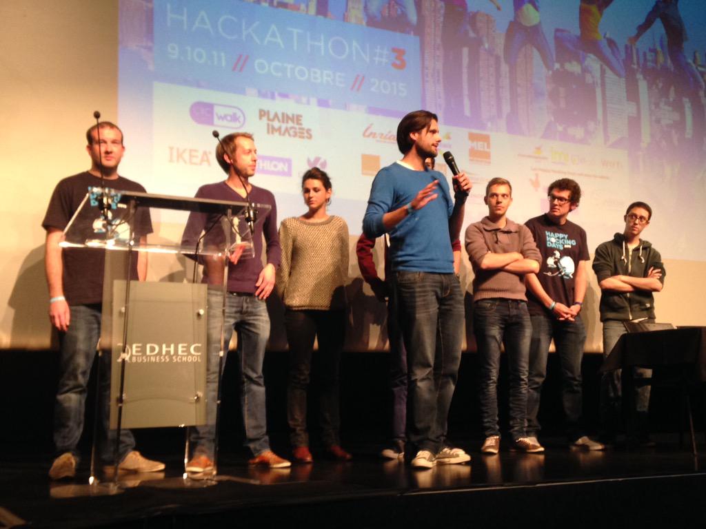 HappyHackingD's tweet image. Le prix de la meilleure idée va a Virtual Art! #HHD2015 #hackathon #Innoweek15 #VirtualArt