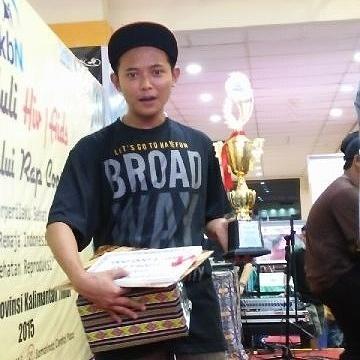 SidGest's tweet photo. 10-10-2015'#RapContest tingkat provinsi Kaltim http://t.co/PRUlldtHSu