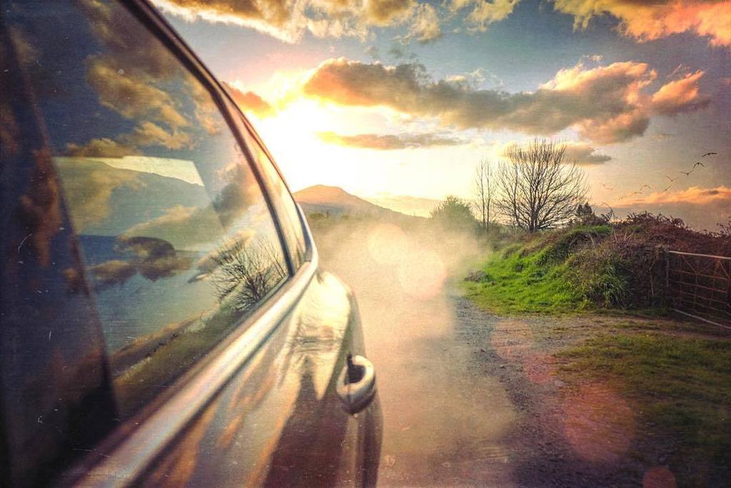 mrjonkane's tweet photo. #GetLostinNZ on Dusty Dirt Roads, how I learnt to drive
See link in bio for Tumblr site: β¦ http://t.co/xXs1NUl9MY http://t.co/ULrnHSjK16