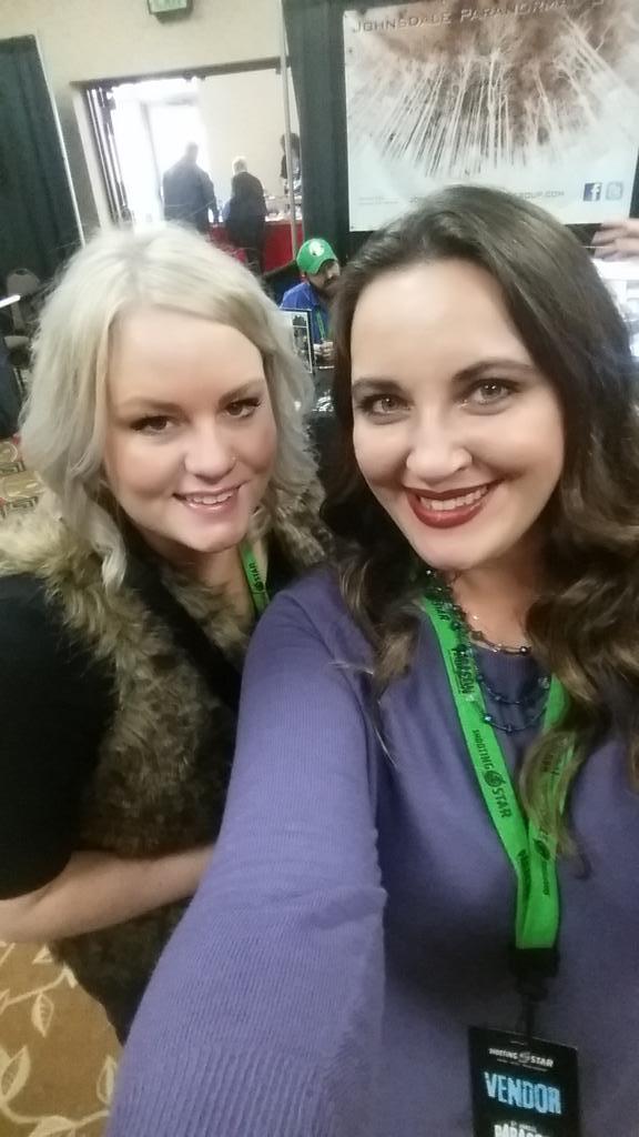 missarae1's tweet photo. My gorgeous bestie,Amy and I at #ParaCon2015 http://t.co/RQ61WtYdgI