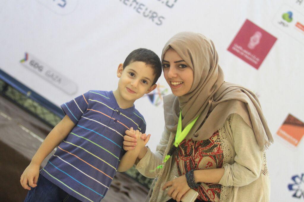 NadiaAbuShaban's tweet photo. at @SWGaza with my nephew ! he is going to join startup weekend soon :) #SWGaza5 http://t.co/VIpf6je0Zz