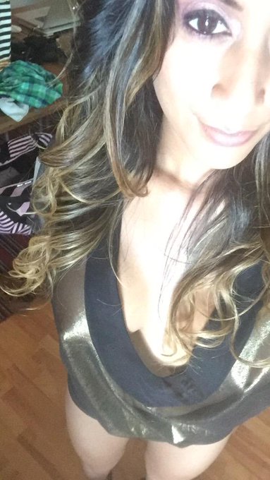 Happy #SundayFunday ! What's everyone's plans today?? http://t.co/NTTYlvclQ1<a href="/tag/sundayfunday"class="tags">#SundayFunday</a>