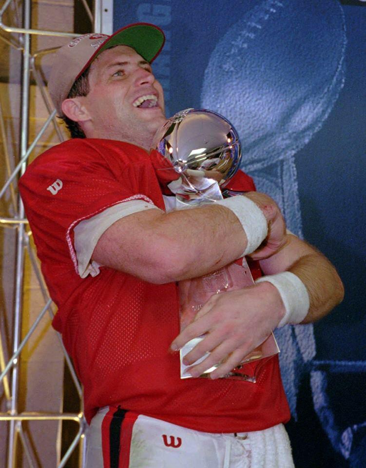 Happy Birthday to 1 of the greatest QB\s & my 2nd fave Steve Young!     