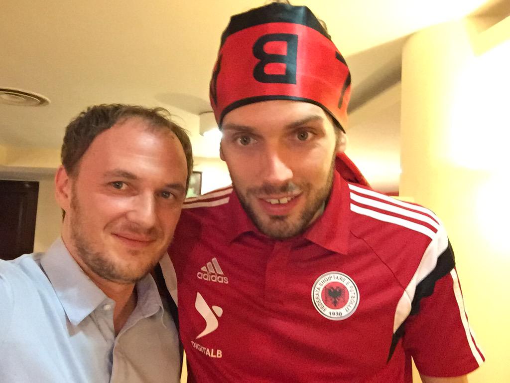 Mos ta harrojme heroin. Portieri me i mire ndonjehere i #Shqiperia. / best golie ever. #EURO2016 #ARMALB #Berisha