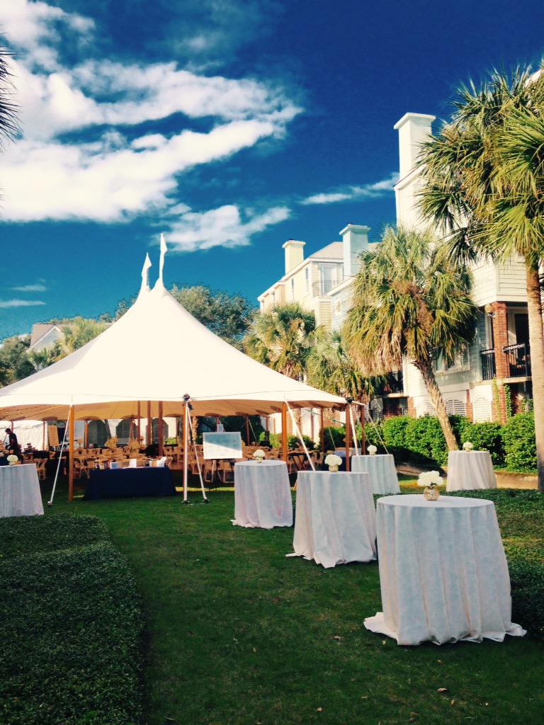 WDRWeddings's tweet photo. More @SperryTents goodness @WildDunesResort! http://t.co/yMyoWApP0b