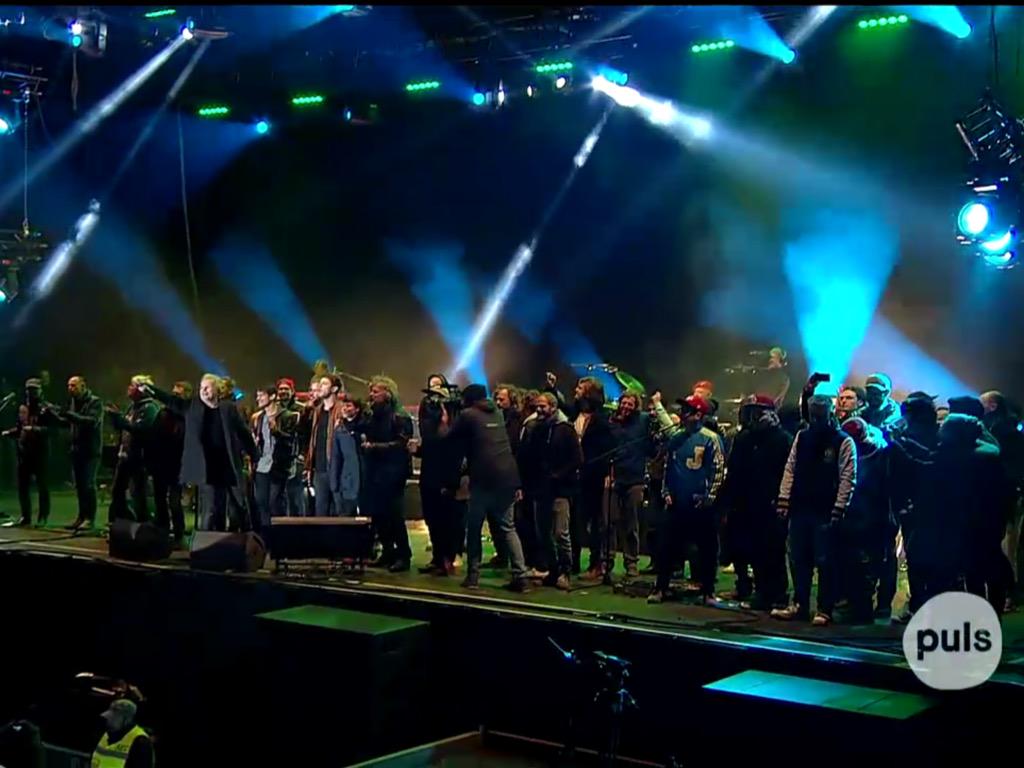 Was für ein Wahnsinnsabend, Wahnsinnskonzert, Wahnsinnsfeeling! Danke an alle! #mucsagtdanke #wir // @puls_br