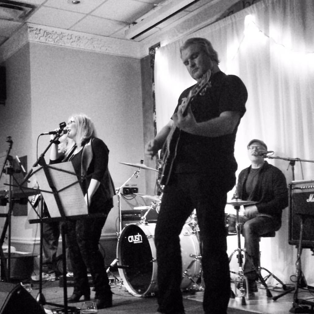 ladysoundfly's tweet photo. Great performance last night if I do say so. #overriderock #musictherapy #iloverock http://t.co/cVOVr3MEBe