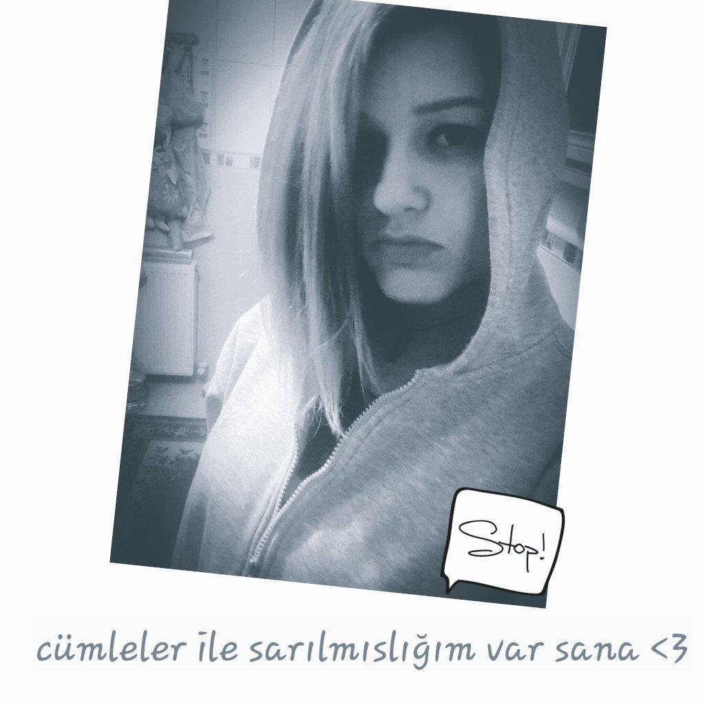 Gökyüzü için bulut,benim için sen..