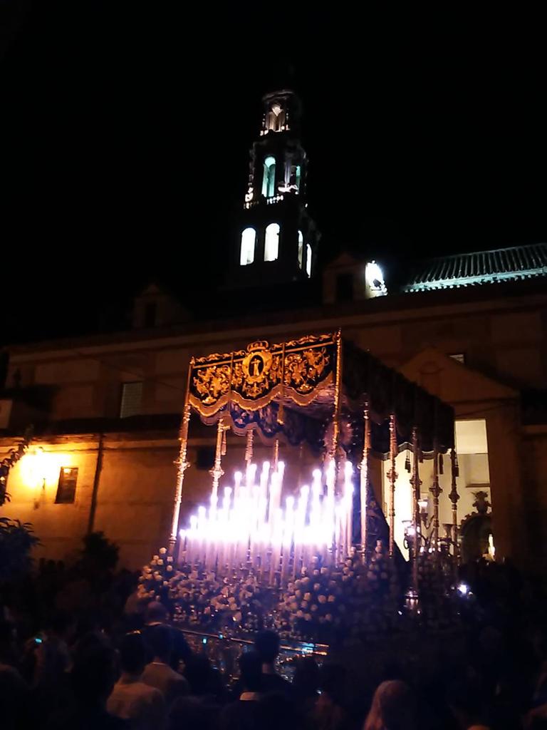 ManoloRL's tweet photo. En San Gil a punto de acabarse la #MagnaMarianaEcija 23:46h suena Macarena de Abel Moreno.
Soberbia la BM Marchena http://t.co/v6s2wG44eI