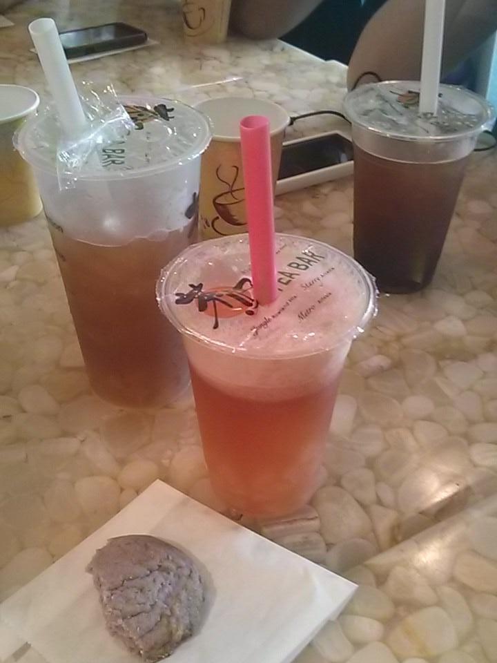 yumedarling's tweet photo. Weeb tea #fourleaftea #believeit http://t.co/n5E7uGe3uo