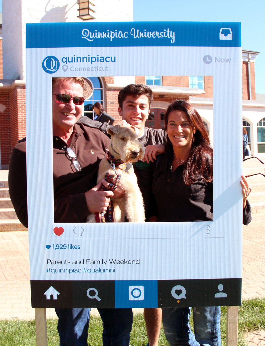QuinnipiacU's tweet photo. Our campuses have been energized as thousands of students and their families reconnect for some autumnal fun! http://t.co/Aby3Ei0ACF