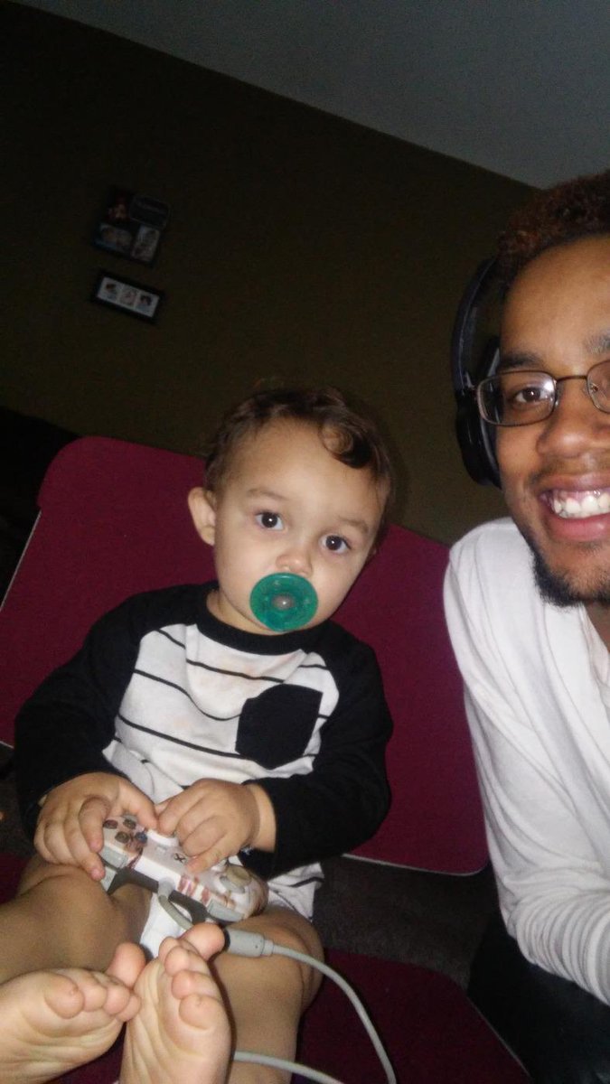 b92olive's tweet photo. Me and my white boy! #DayOneHomies http://t.co/WfvlYfRVp5