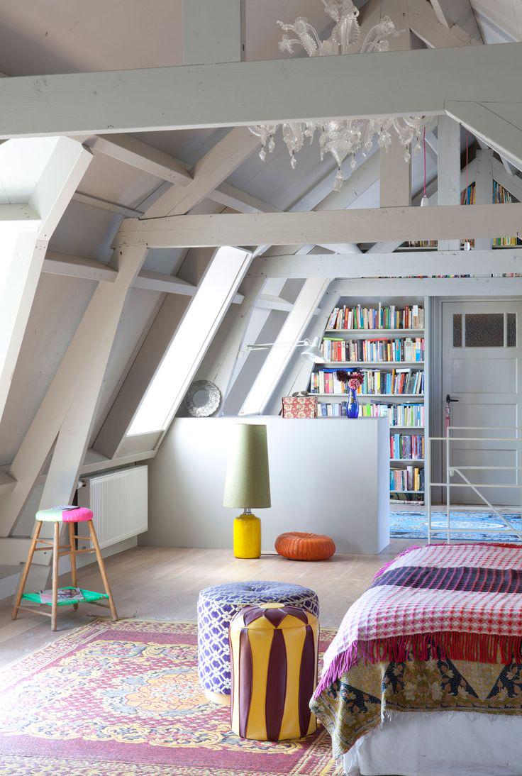 MaszroomCom's tweet photo. Szare ściany trochę neutralizują żywe kolory.Mój faworyt - lampa podłogowa! http://t.co/SGgJCDi1d5
#strych #boho http://t.co/nkZSamXMsX
