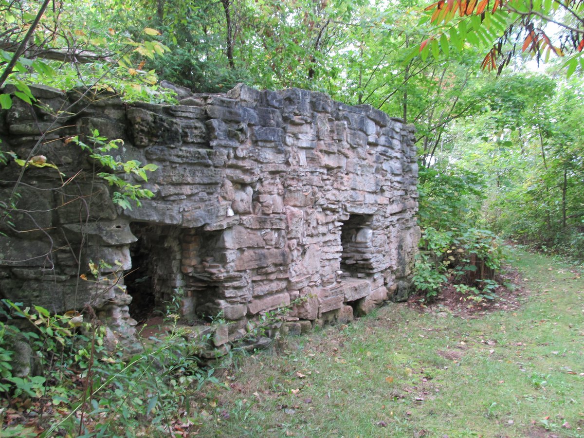 Joanne Kluessendorf on Twitter "Lime kiln ruins at Brillion Nature
