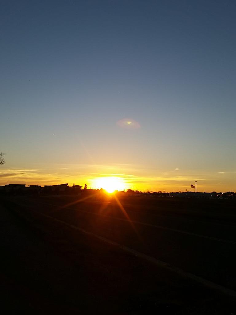 dadandnathan1's tweet photo. http://t.co/GML1CH5Fev