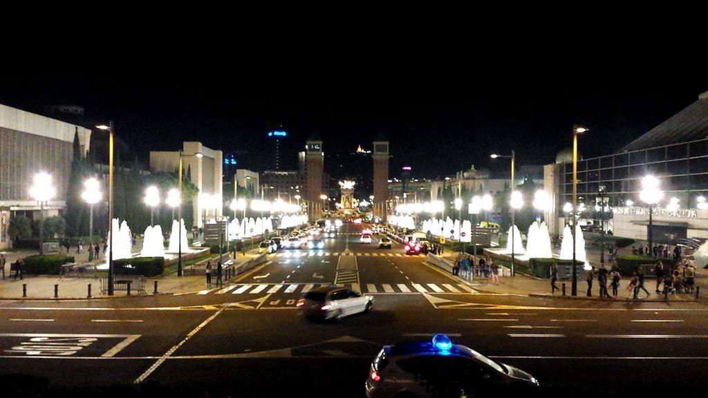 edmossbb's tweet photo. Barcelona you're so beautiful. Experience the world. #Spain http://t.co/UOsnA9d2LH