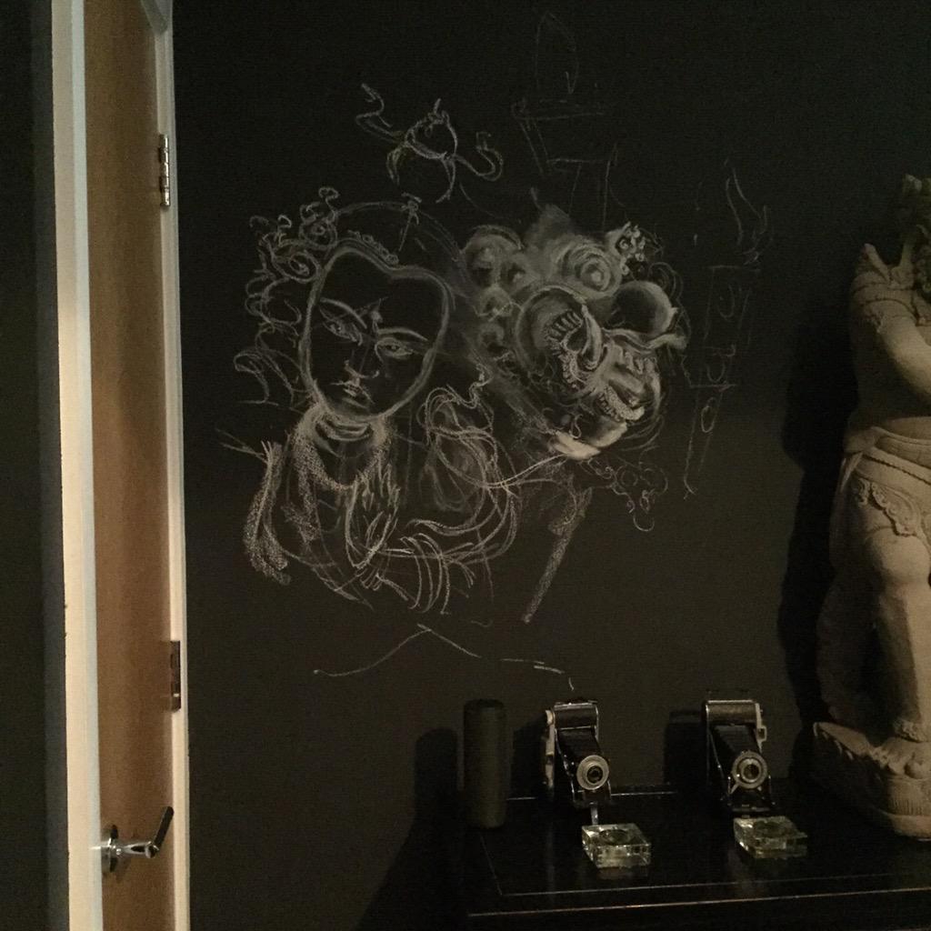 LittleFluftas's tweet photo. I started drawing on my living room wall with chalk. Who knows where this will all end #drawing#chalk #blackboard http://t.co/Og5mEbe0yp
