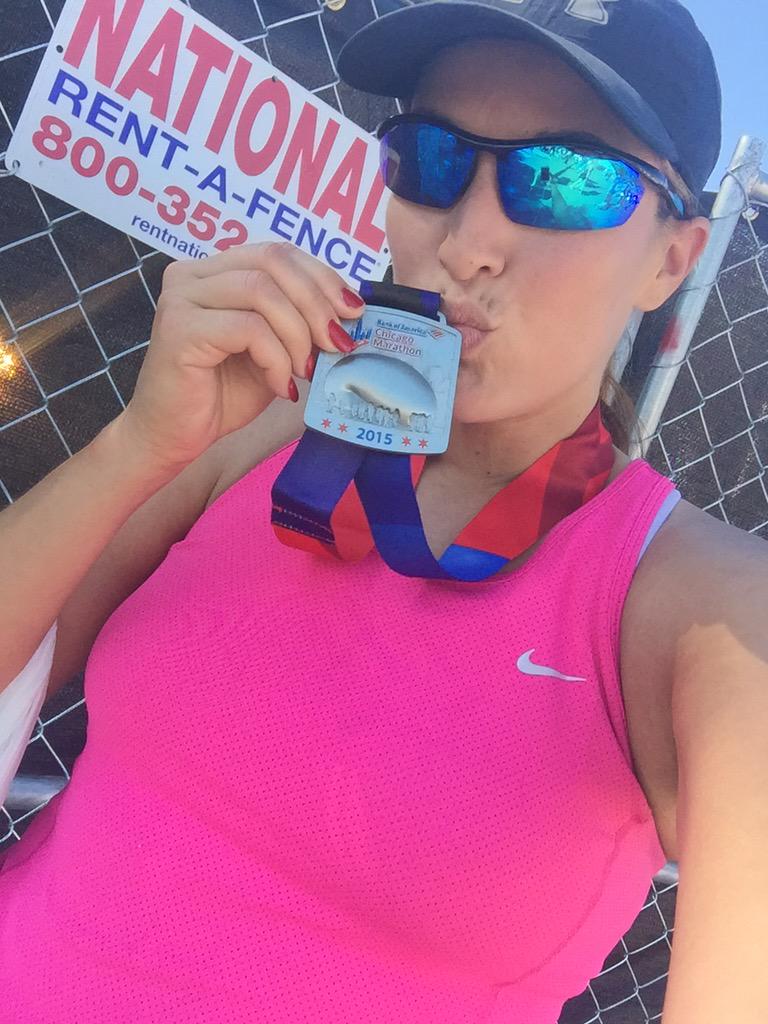 AnitaCReyes's tweet photo. #IOwnChicago Today! 26.2 miles accomplished! #ownchicago #ChicagoMarathon #bankofamericamarathon http://t.co/9npUw29Phb
