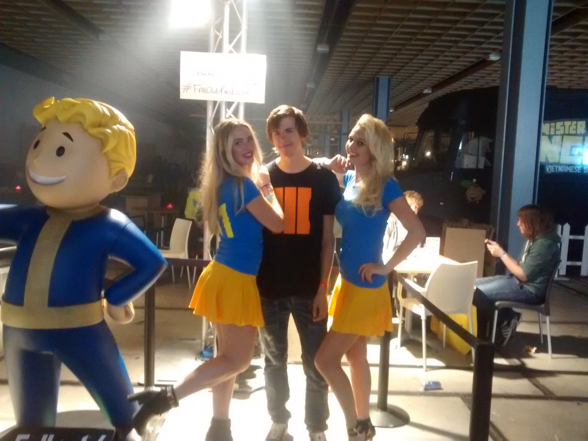Bradleyzom's tweet photo. Gezellig ^^ #FalloutFirstlook http://t.co/WDqzrvW0xr