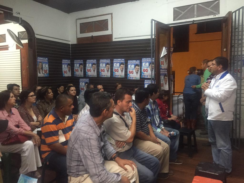 LuisRobertoRM's tweet photo. Implementaremos una estrategia financiera q reduzca la vulnerabilidad fiscal del municipio ante desastres naturales http://t.co/DibqaZoZRQ