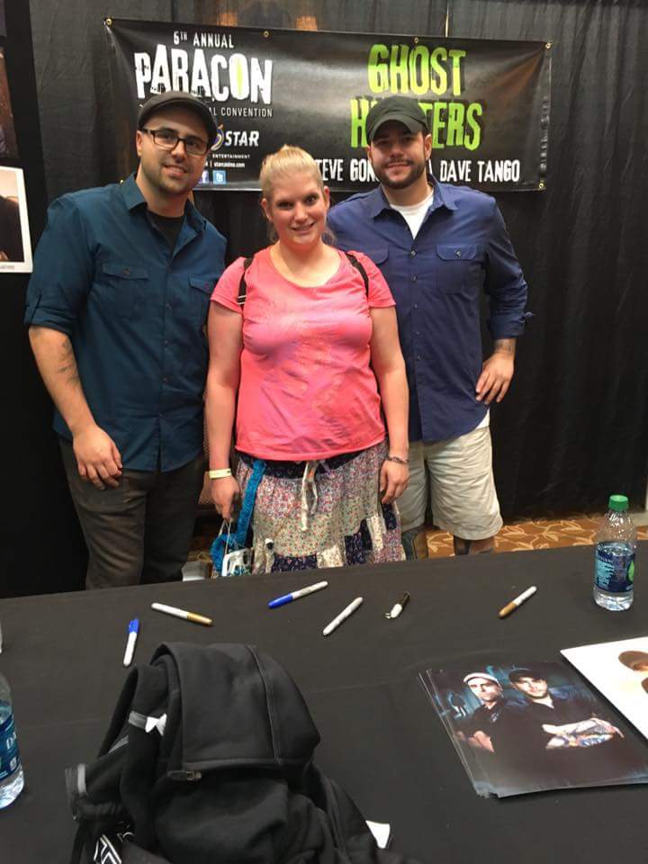 HiLaryJane10's tweet photo. @davetango @SteveGonsalves1 thanks for the picture #GhostHunters #ParaCon2015 http://t.co/qrYfdcEjQi