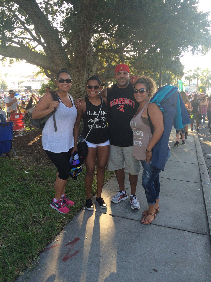 Herencia Hispana '15 @925MAXIMA .. #MaximaHH #Tampa #Clearwater #CoachmanPark @Starbury